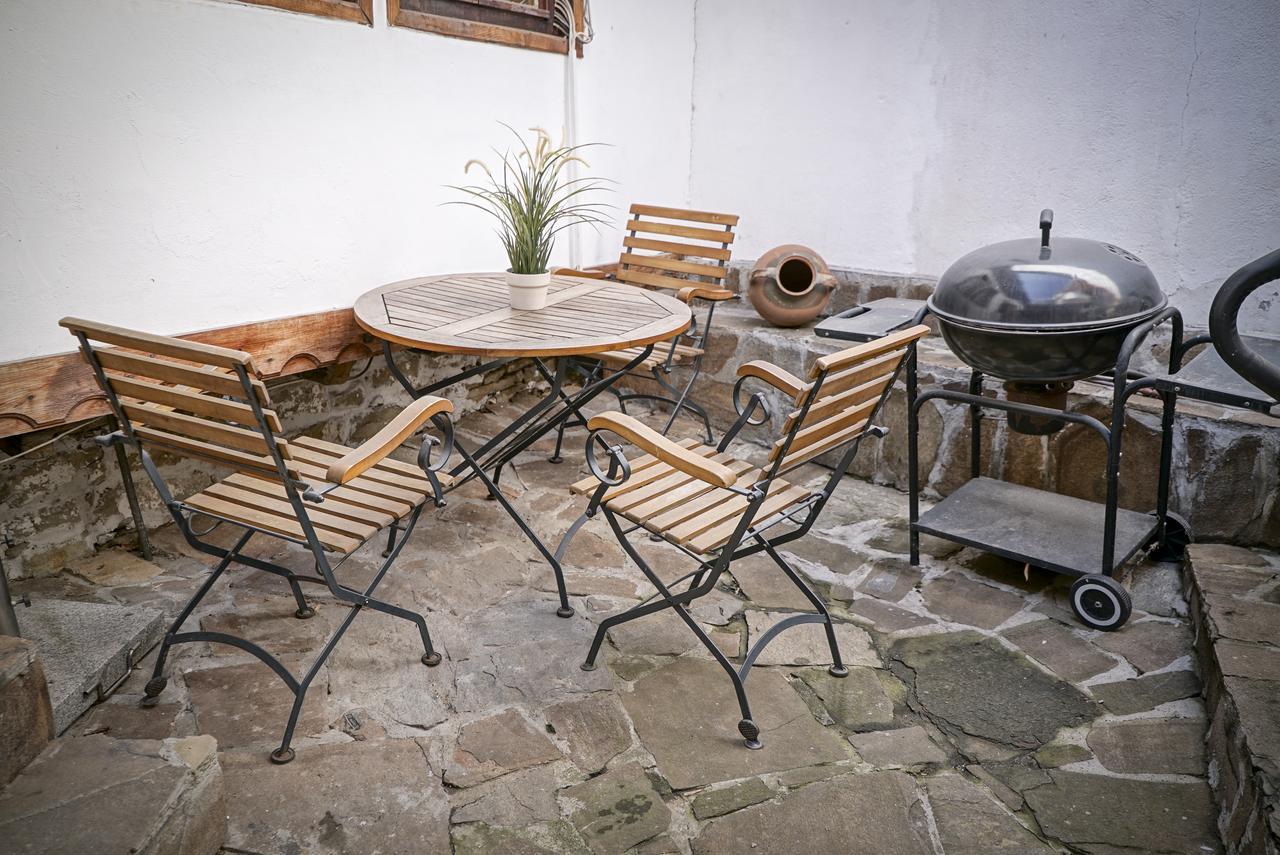 Rooster House Hotell Veliko Tŭrnovo Eksteriør bilde